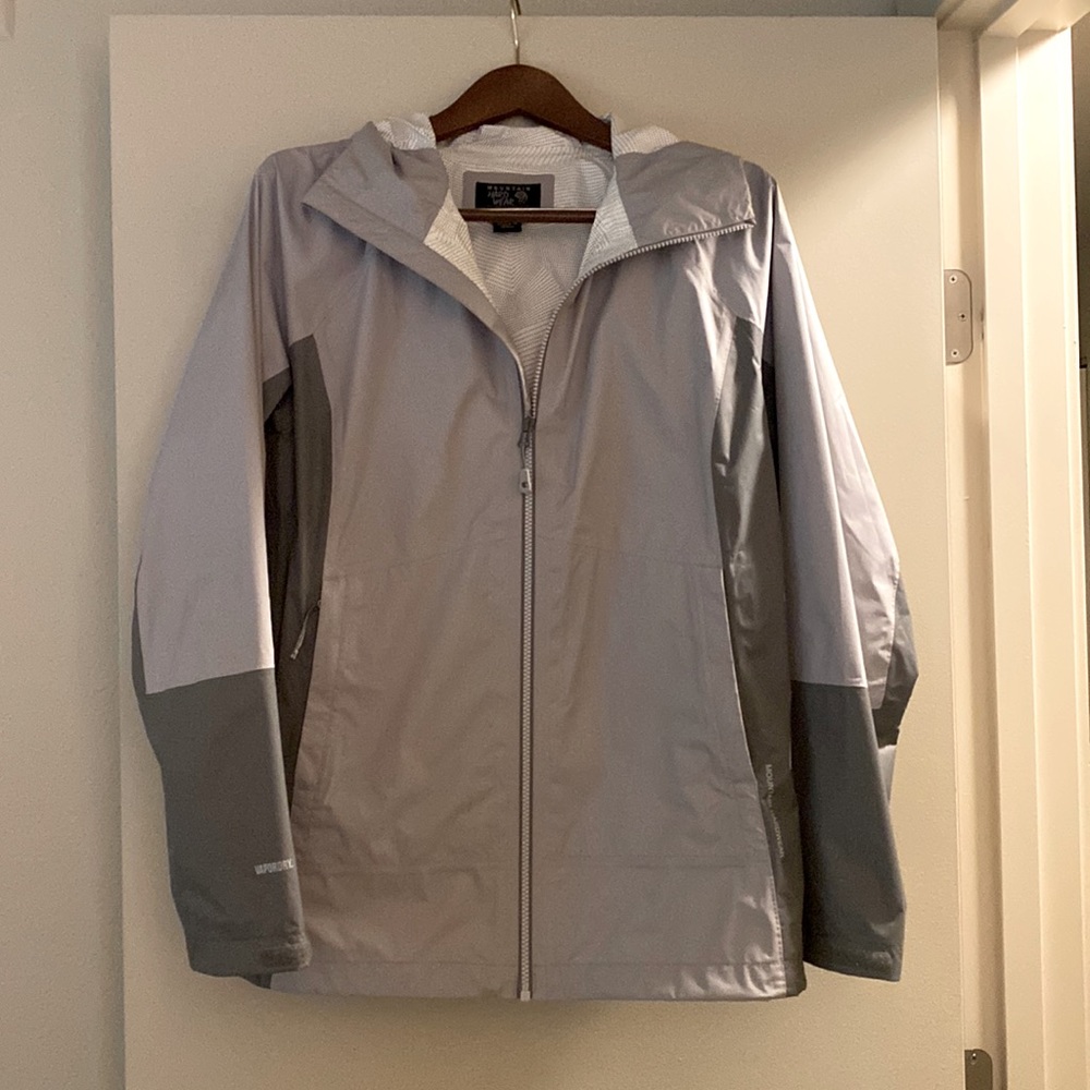 NWOT Mountain Hardware Waterproof Rain Jacket